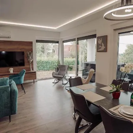 Villa Level