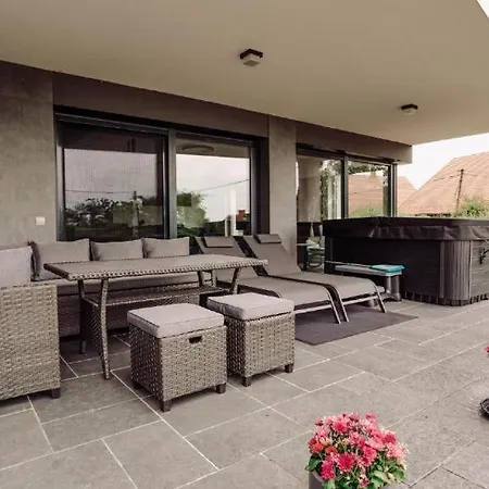 Level Villa